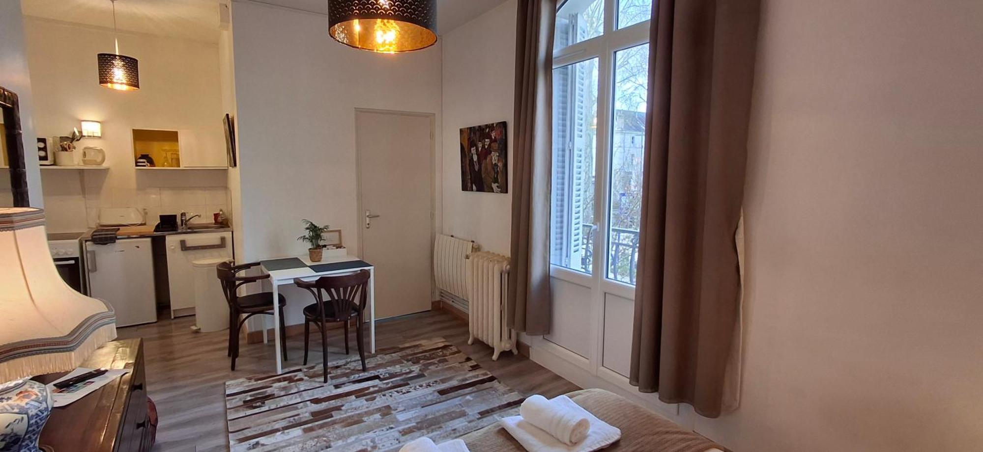 Apartmán Chez Eric Le N2 Tours Exteriér fotografie